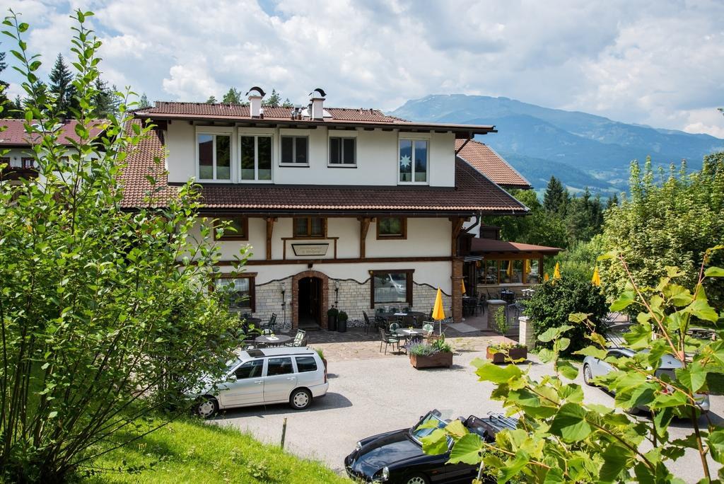 Familiengasthof St. Wolfgang Bed & Breakfast Spittal an der Drau Exterior photo