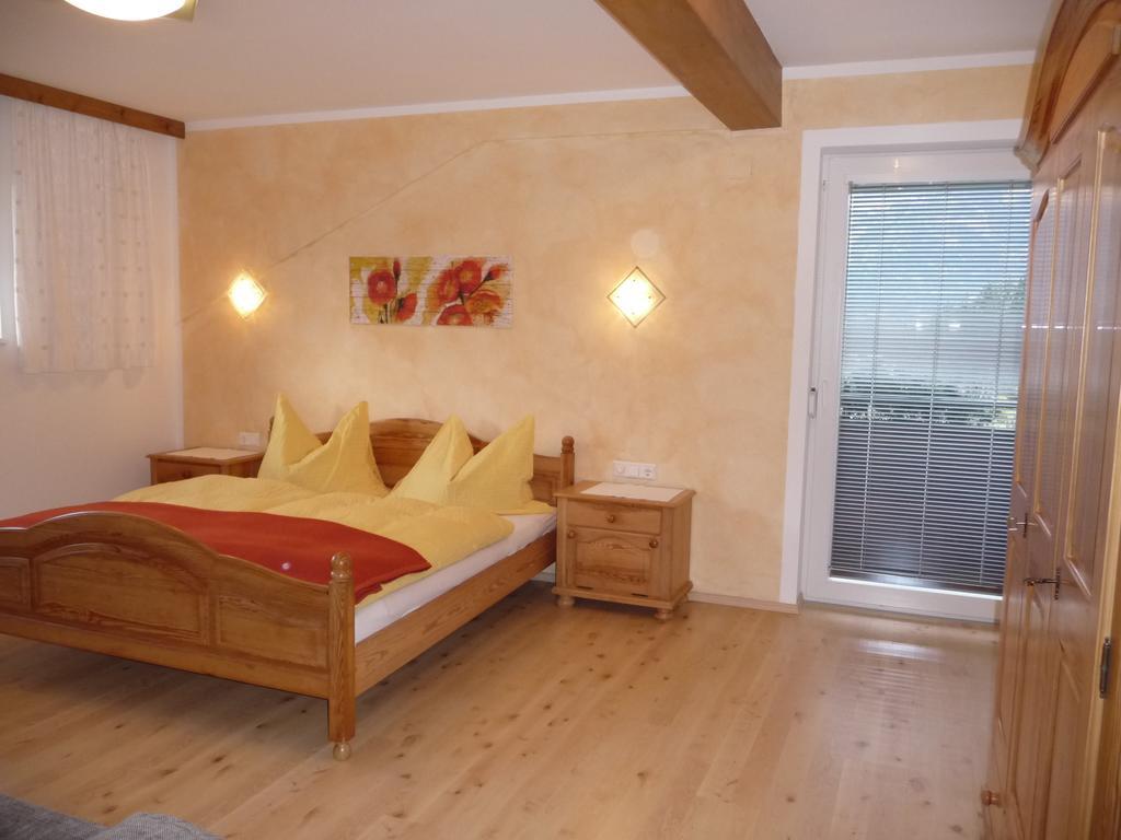 Familiengasthof St. Wolfgang Bed & Breakfast Spittal an der Drau Room photo